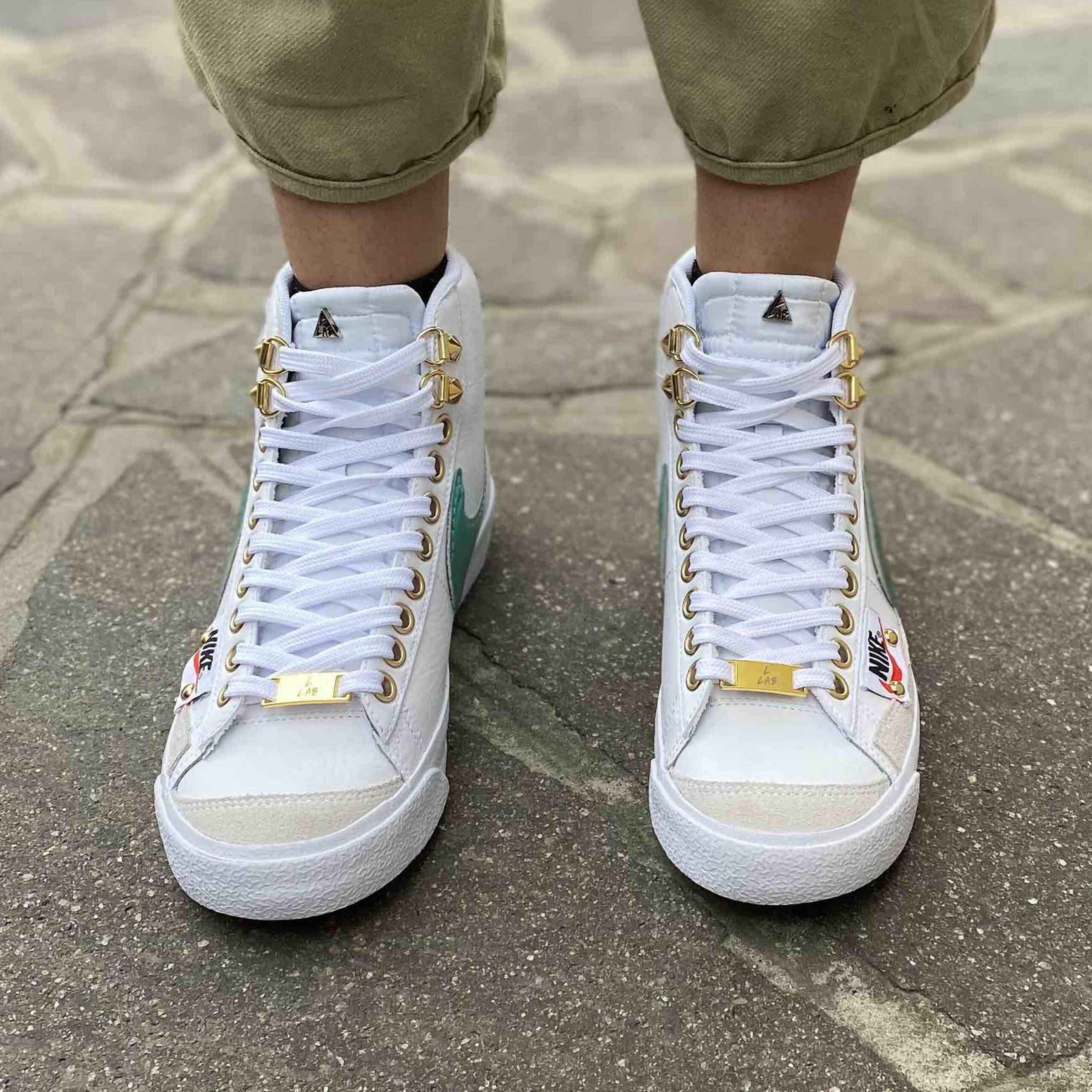 Nike Blazer Customized Dipinte a Mano Swoosh Verde e Tags