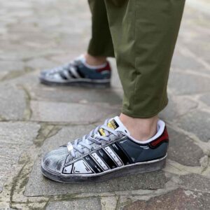Adidas Superstar Personalizzate Cartoon Dipinte A Mano Grigio e Rosso con Sporcatura Vintage