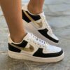 Nike Air Force One Custom Dipinta a Mano Inserti Neri e Swoosh Oro