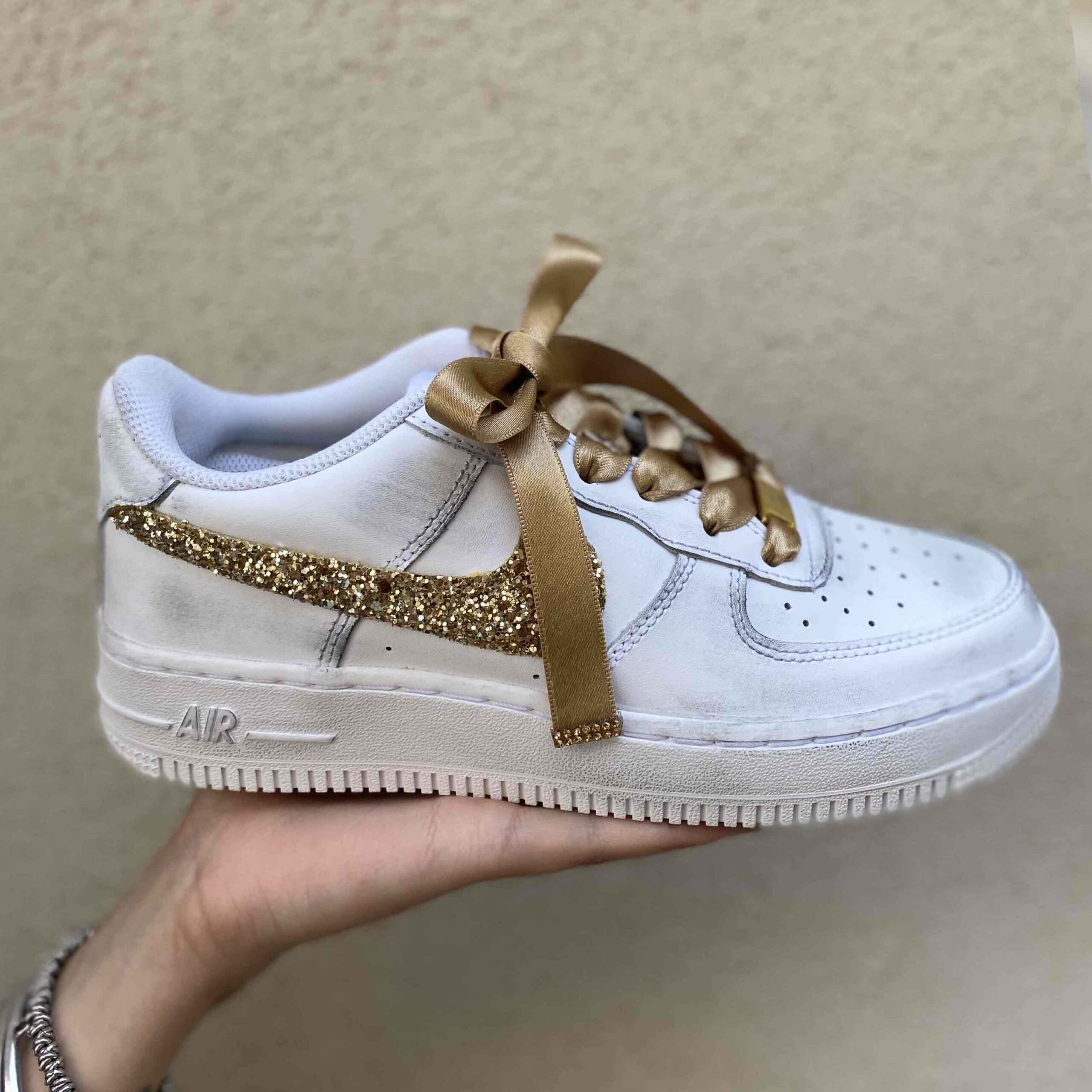 Nike Air Force One Custom Sporcatura Vintage Swoosh Carta Cioccolatino Oro