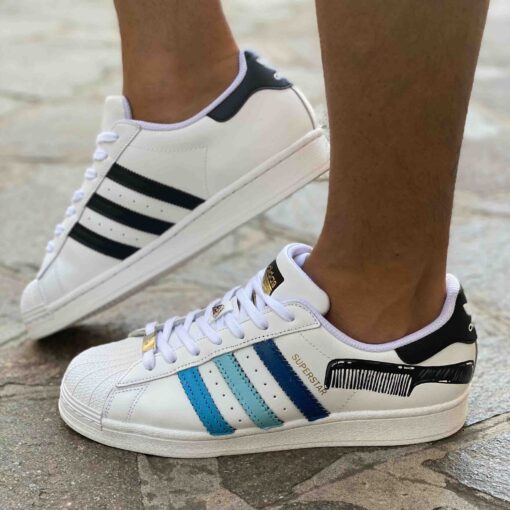 Adidas Superstar Personalizzate - Parrucchiere