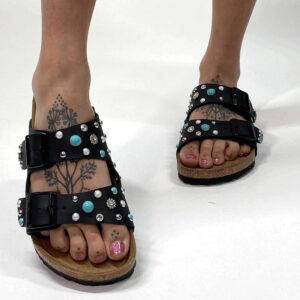 Birkenstock Arizona Personalizzate Base Nera Borchie Miste Turchesi, Perle Bianche e Strass