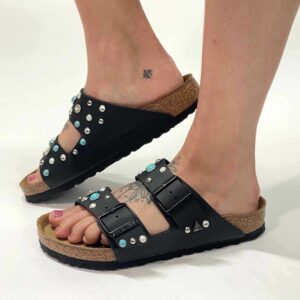 Birkenstock Arizona Personalizzate Base Nera Borchie Miste Turchesi, Perle Bianche e Strass