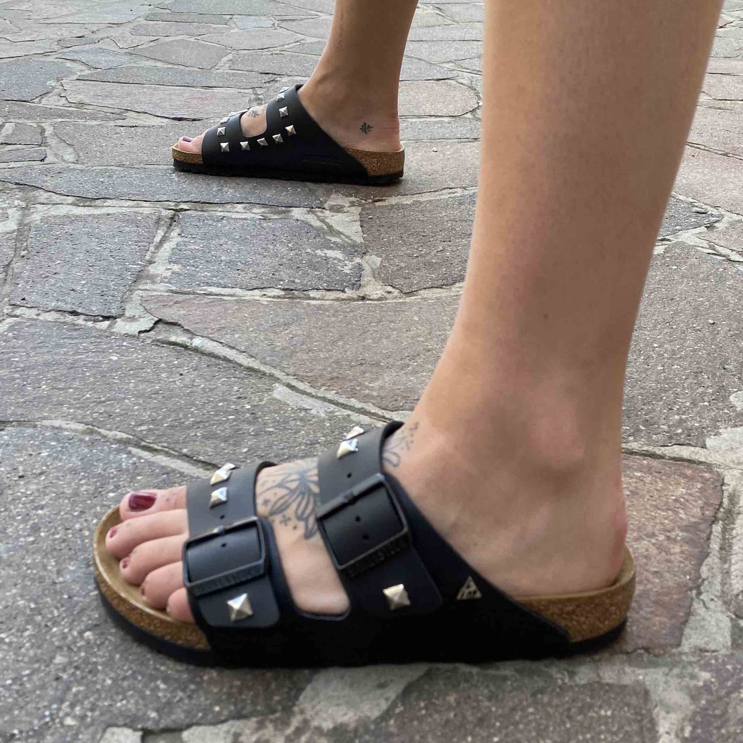 Birkenstock Arizona Personalizzate Base Nera Borchie Quadrate