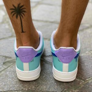 Nike Air Force One Custom Cartoon Dipinte A Mano Azzurro, Viola e Giallo, Swoosh Gocce Cadenti