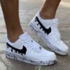 Nike Air Force One Custom Swoosh Goccia e Sporcatura Argento e Nera