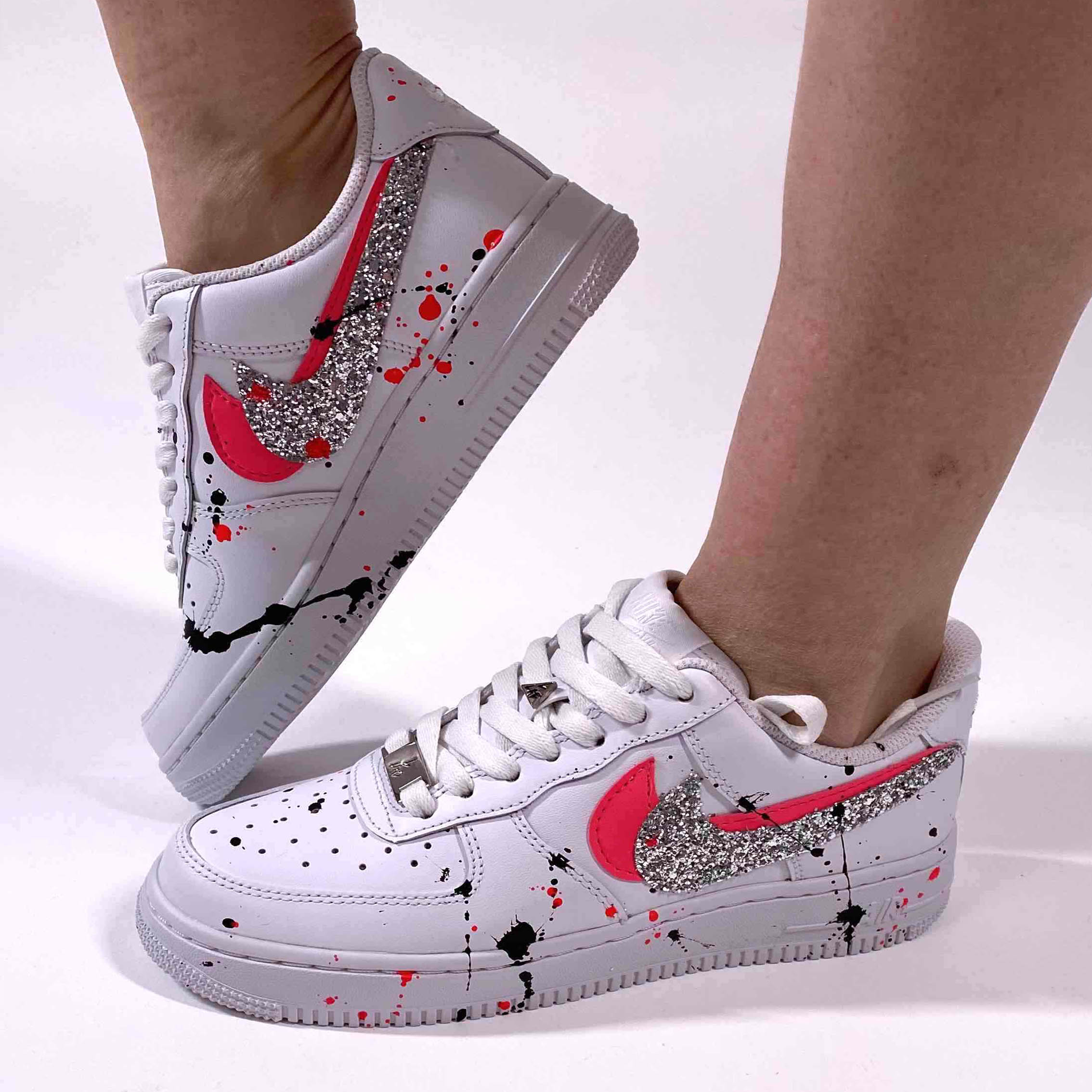 Nike Air Force One Custom Doppio Swoosh Glitter Argento e Materiale Rosa Fluo