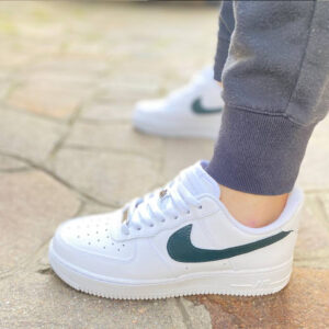 Nike Air Force 1 Custom Swoosh Dipinto a Mano Verde Ottanio