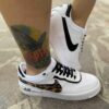 Nike Air Force 1 Shadow Custom Doppio Swoosh maculato e Dettagli Neri Cuciti A Mano