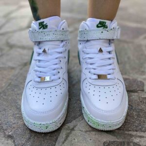 Nike Air Force One Custom Mid Dipinte a mano Swoosh e Sporcatura Verde