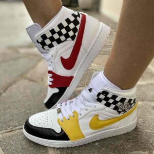 Nike Jordan 1 Custom Dipinte e Cucite a Mano Racing