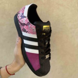 Adidas Superstar Core Black Personalizzate Inserti Squamato e Tessuto Scamosciato Fucsia