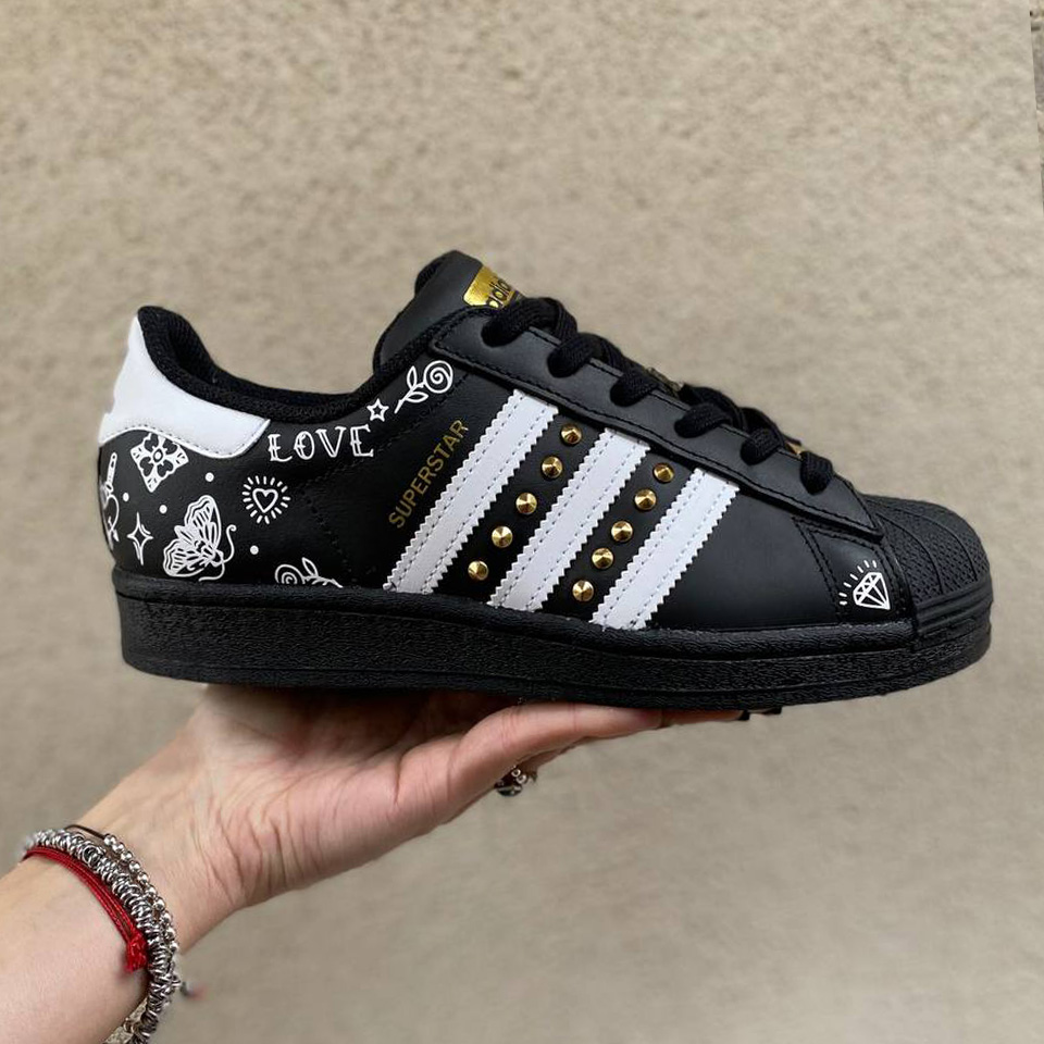 Adidas Superstar Core Black Personalizzate Tattoo Old School e Borchie - Vol.2