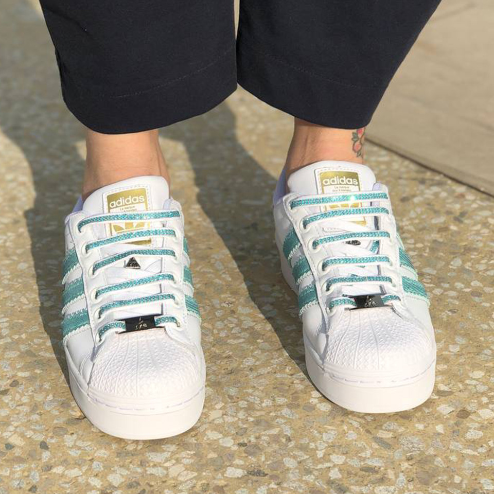 Adidas superstar sales bianche e azzurre