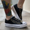 Converse All Star Personalizzate Platform Low Squamato Nero, Borchie e Dettagli Oro