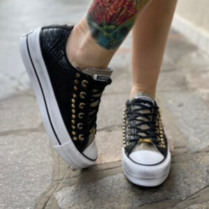 Converse All Star Personalizzate Platform Low Squamato Nero, Borchie e Dettagli Oro