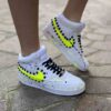 Nike Court Vision Custom Mid Borchie Lacci Neri e Swoosh Giallo Fluo