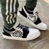 Nike Jordan 1 Custom Low Dipinta a Mano Scacchi, Doppio Swoosh, Lacci Neri