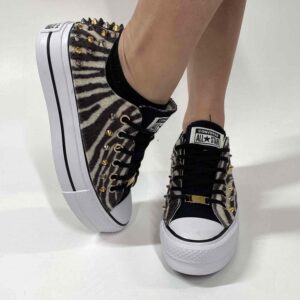 Converse All Star Personalizzate Platform Low Strisce con Borchie Nero e Oro