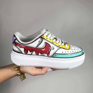 Nike Court Vision Low Platform Cartoon Dipinte A Mano Verde Acqua, Giallo, Viola e Swoosh Gocce Cadenti Rosso