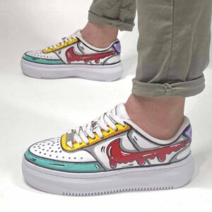 Nike Court Vision Low Platform Cartoon Dipinte A Mano Verde Acqua, Giallo, Viola e Swoosh Gocce Cadenti Rosso