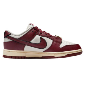 Nike Dunk Low SE - Sail / Team Red - Black - Muslin