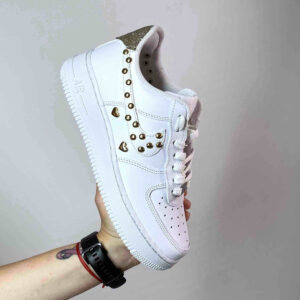 Nike Air Force 1 Custom Glitter e Borchie Oro