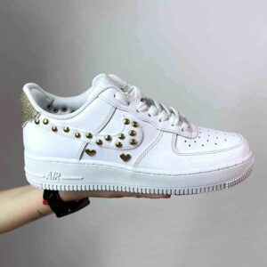 Nike Air Force 1 Custom Glitter e Borchie Oro