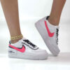 Nike Air Force 1 Shadow Custom Doppio Swoosh Fucsia e Dettagli Neri Cuciti A Mano