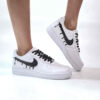 Nike Air Force One Custom Swoosh Effetto Goccia e Lacci Neri