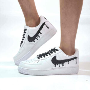 Nike Air Force One Custom Swoosh Effetto Goccia e Lacci Neri