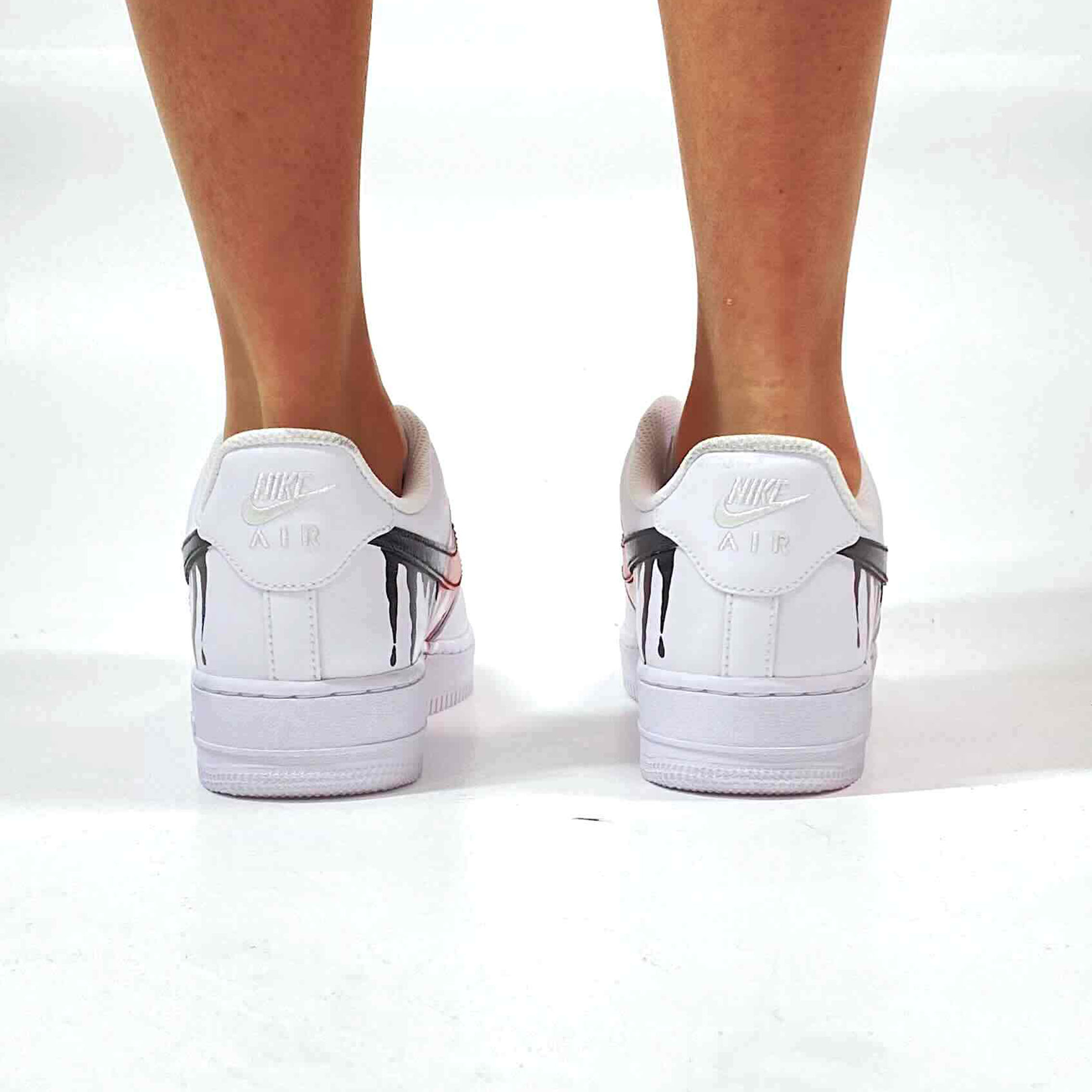 Nike Air Force One Custom Swoosh Nero e Rosso Sfumato