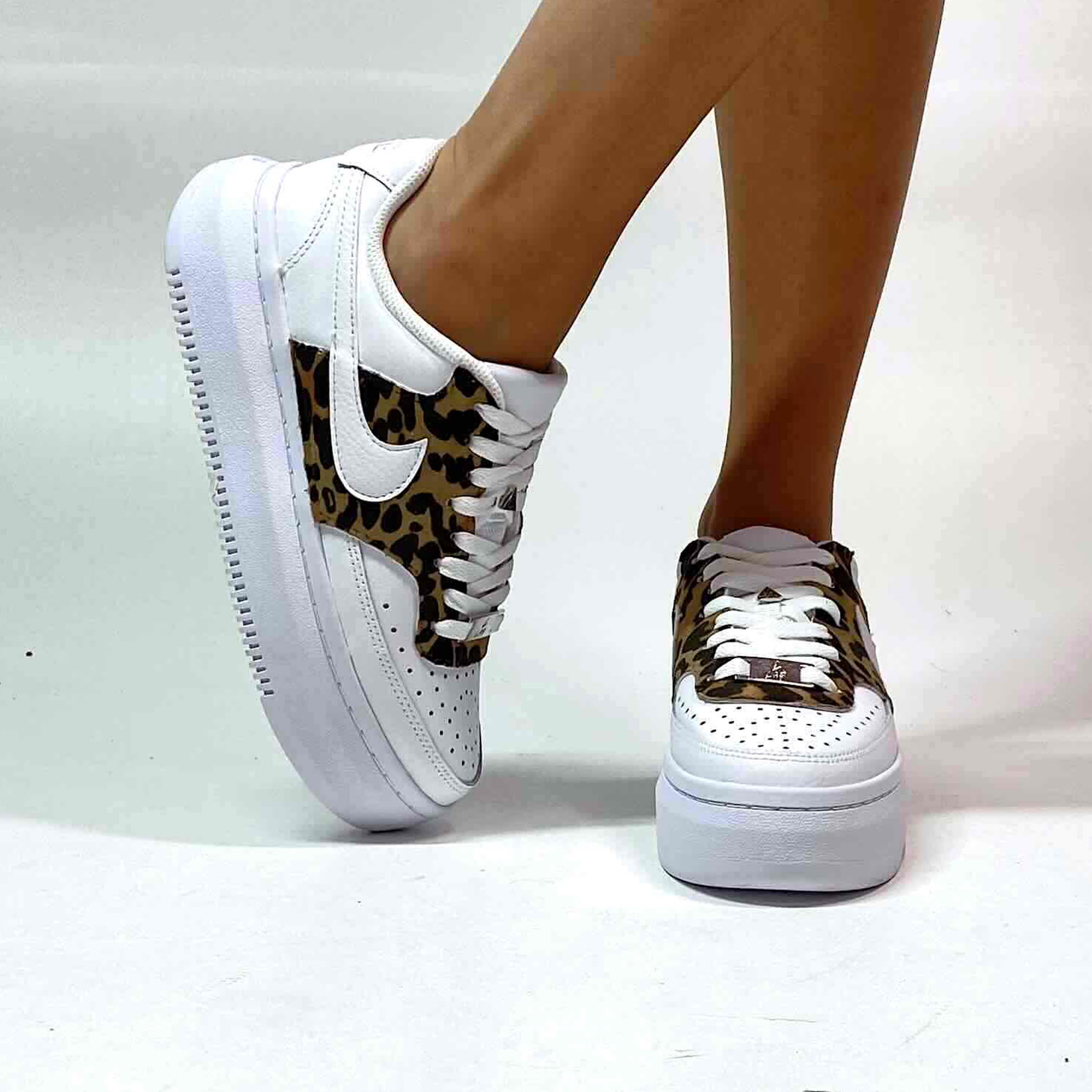 Nike Court Vision Low Platform Custom Con Tessuto Macchie