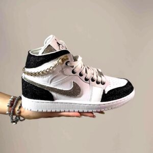 Nike Jordan 1 Custom Inserti Lurex Nero e Oro, Catene Oro