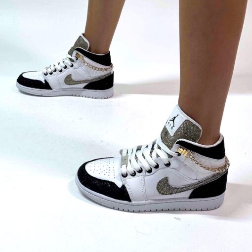 Nike Jordan 1 Custom Inserti Lurex Nero e Oro, Catene Oro
