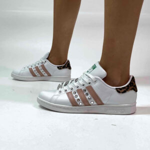 Adidas Stan Smith Personalizzate Rosa e Maculato con Borchie a Strass e Argento