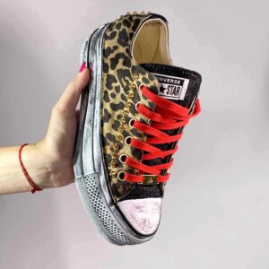 Converse All Star Personalizzate Platform Low Tessuto Leo Linguetta e Tampone Lurex Nero, Borchie Oro e Lacci Rossi