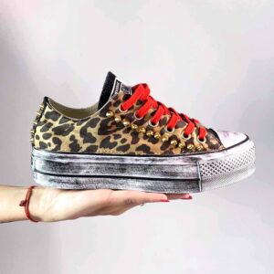 Converse All Star Personalizzate Platform Low Tessuto Leo Linguetta e Tampone Lurex Nero, Borchie Oro e Lacci Rossi