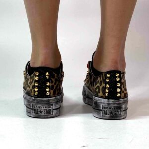 Converse All Star Personalizzate Platform Low Tessuto Leo Linguetta e Tampone Lurex Nero, Borchie Oro e Lacci Rossi