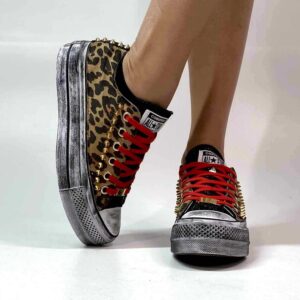 Converse All Star Personalizzate Platform Low Tessuto Leo Linguetta e Tampone Lurex Nero, Borchie Oro e Lacci Rossi