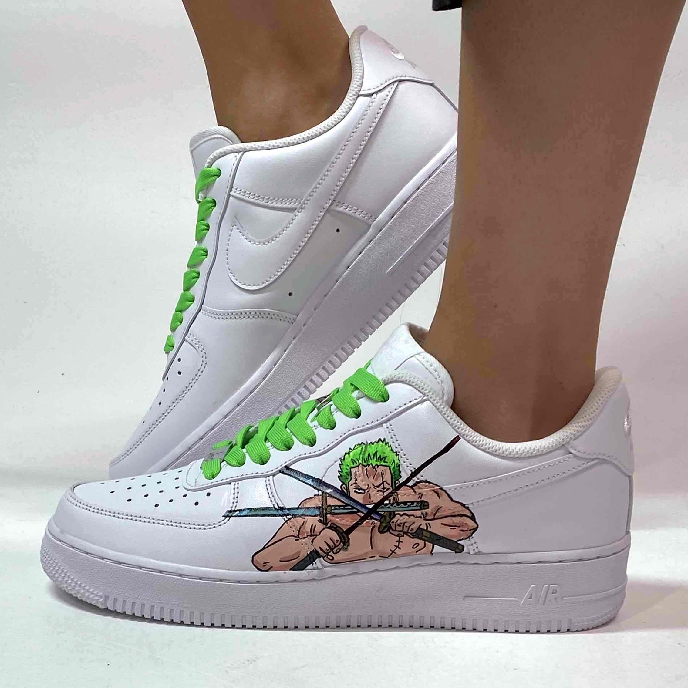 Scarpe hotsell nike disegnate