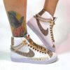 Nike Blazer Customized Swoosh Glitter, Catene e Borchie Oro, Inserti Raffia
