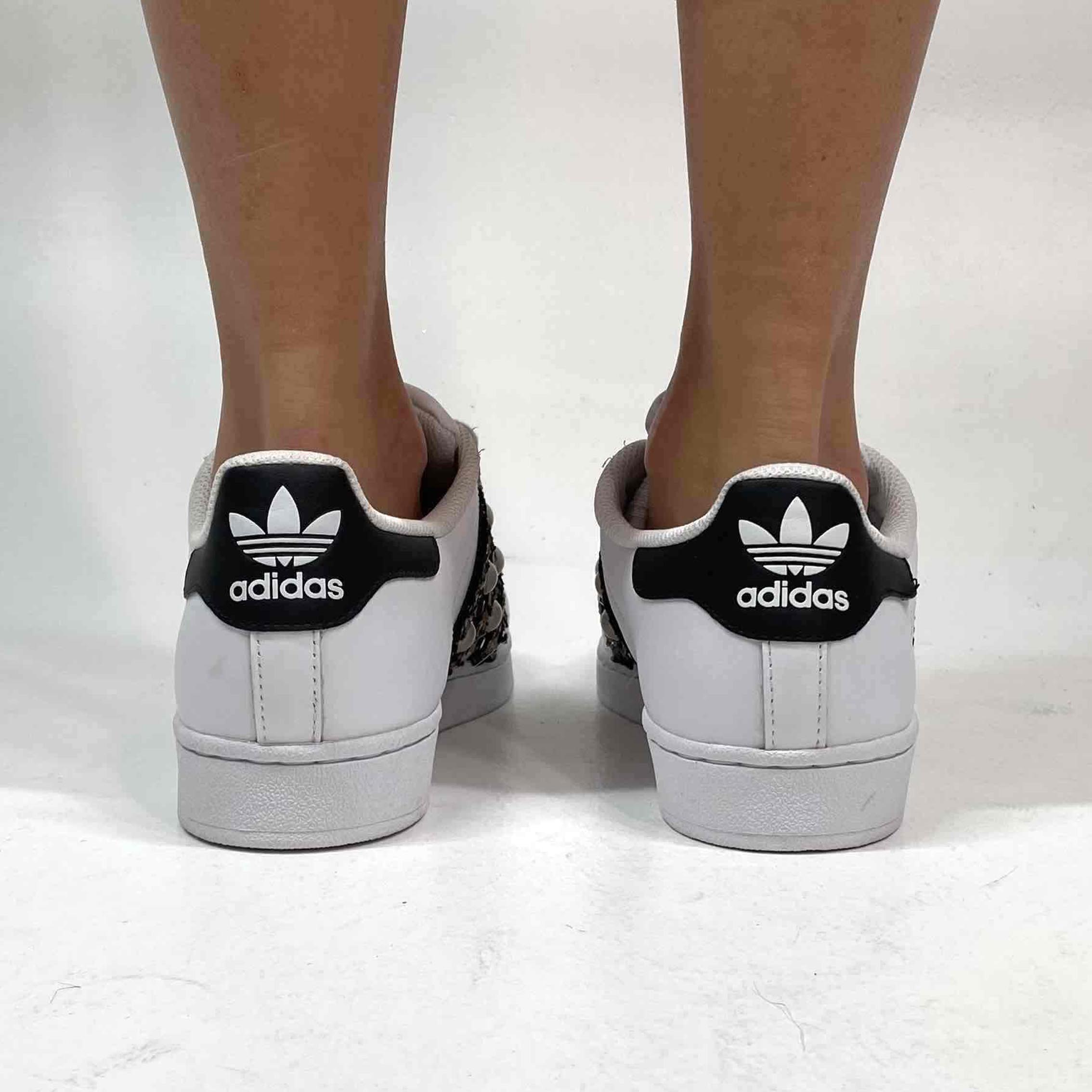 Adidas Superstar Personalizzate Borchie, Pietre & Perle – Ape