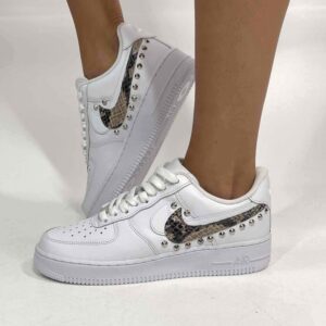 Nike Air Force One Custom Doppio Baffo Squamato e Borchie