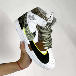Nike Jordan 1 Custom Doppio Swoosh Fluo, Camouflage, Pelle Scamosciata e Borchie