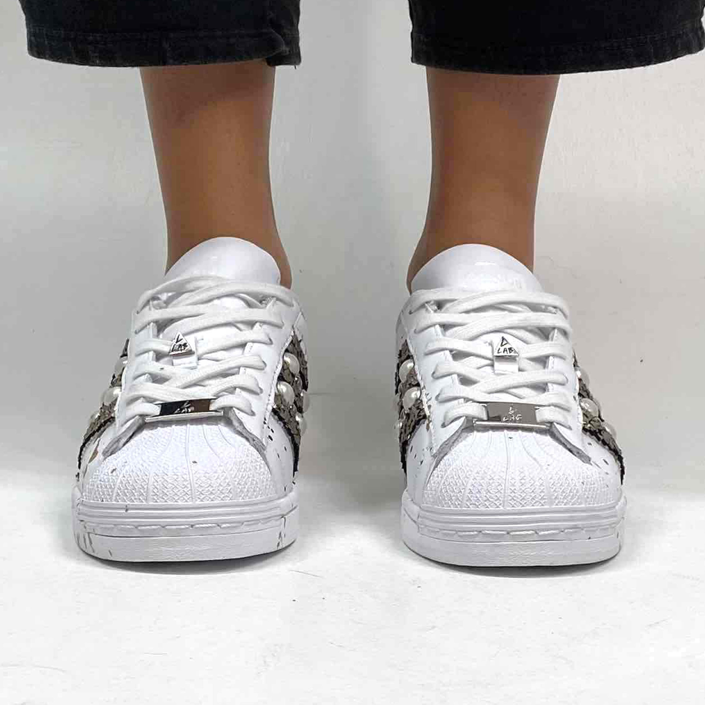 Adidas Superstar Personalizzate Squamato, Borchie, Perle e Sporcatura Oro