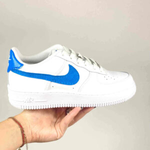 Nike Air Force One Custom Swoosh Turchese e Dettagli Dipinti A Mano