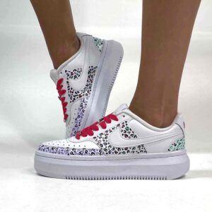 Nike Court Vision Low Platform Cartoon Dipinte A Mano Verde Acqua, Rosa e Lilla Maculato