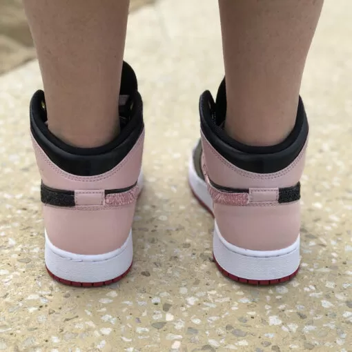 Nike Jordan 1 Custom Rosa Nero Swoosh Glitter & Squamato