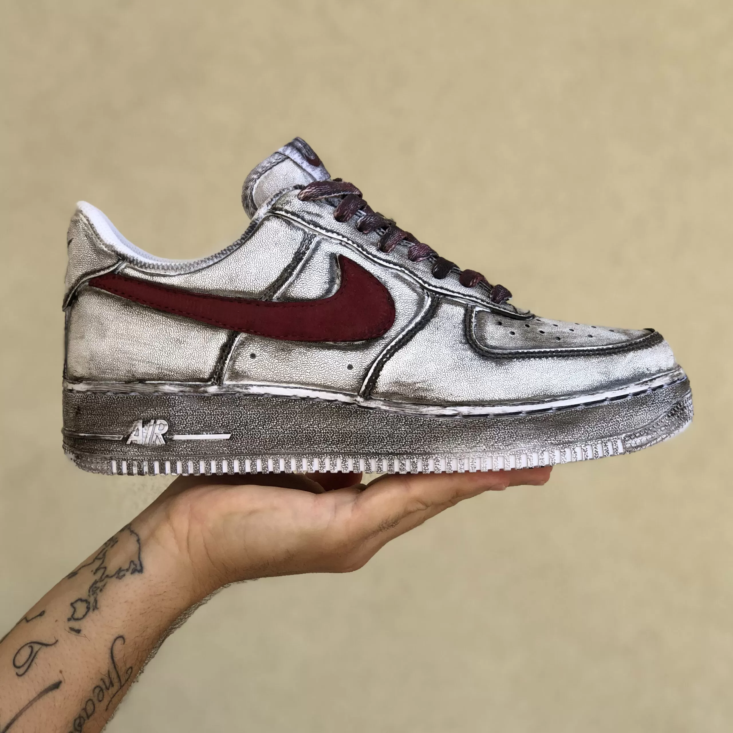 Nike Air Force One Custom Délavé Swoosh Bordeaux